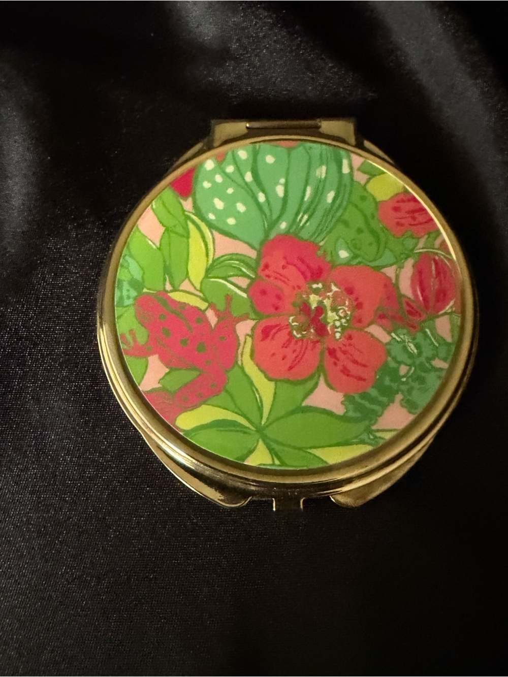 RARE Lilly Pulitzer Skip On It Compact Mirror Frog Pink Green Floral Gold NWT